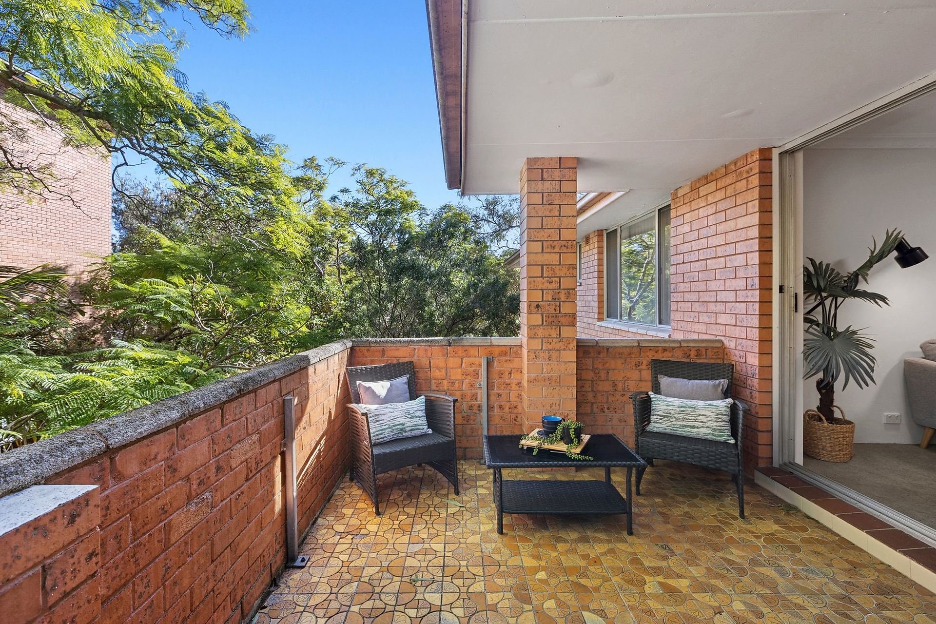 14/4 Benton Avenue, Artarmon Sold by Shead Property - image 1