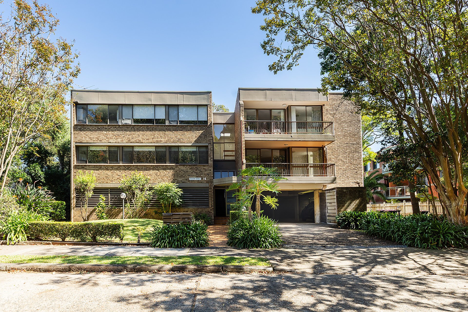 1/16 Whitton Road, Chatswood For Sale by Shead Property - image 1