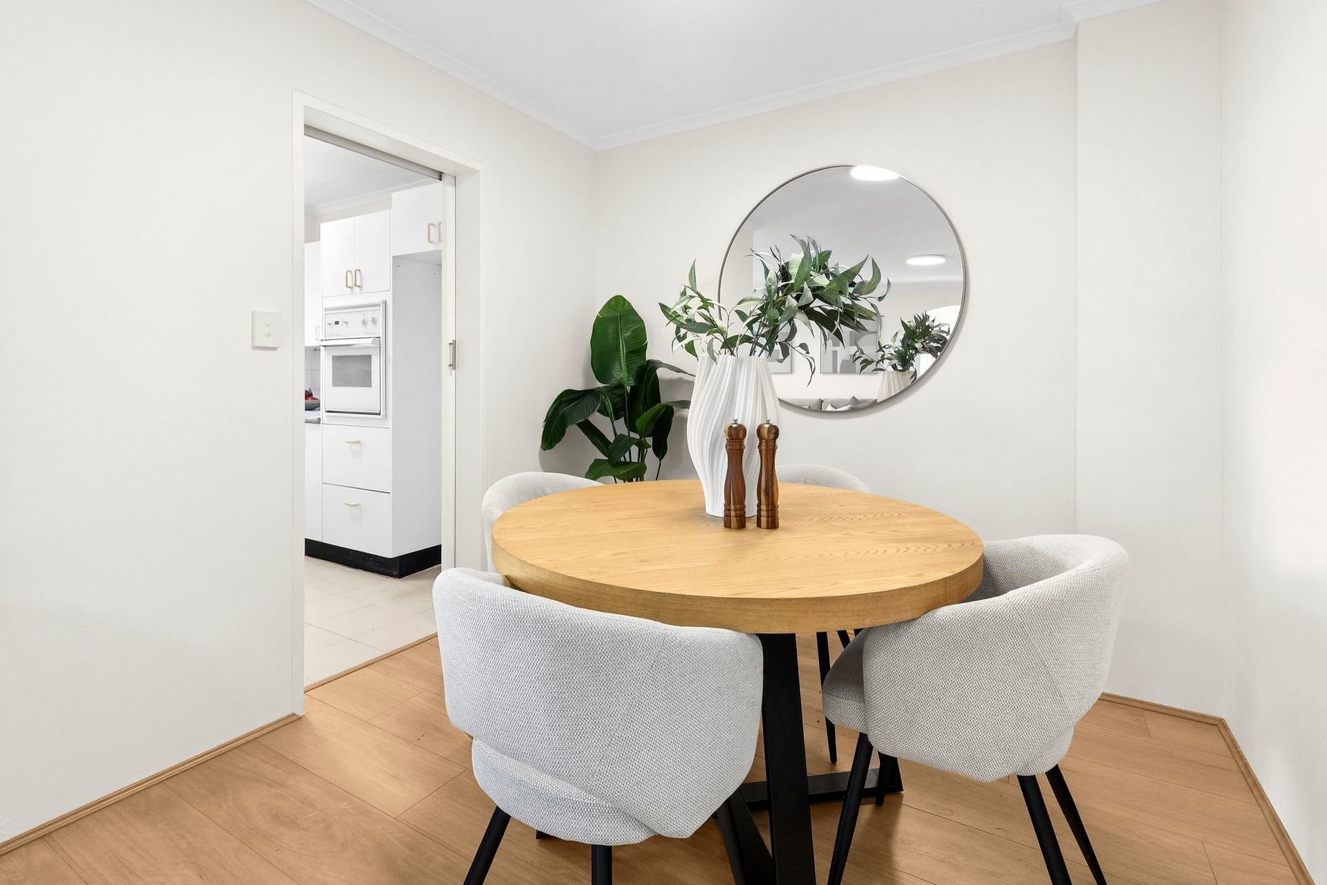38/16-22 Devonshire Street, Chatswood Sold by Shead Property - image 1