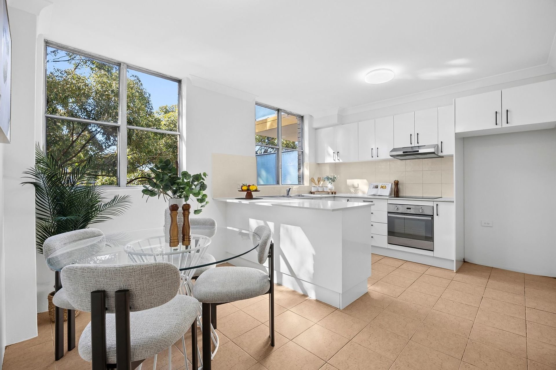 28/43-45  Johnson Street, Chatswood Sold by Shead Property - image 1