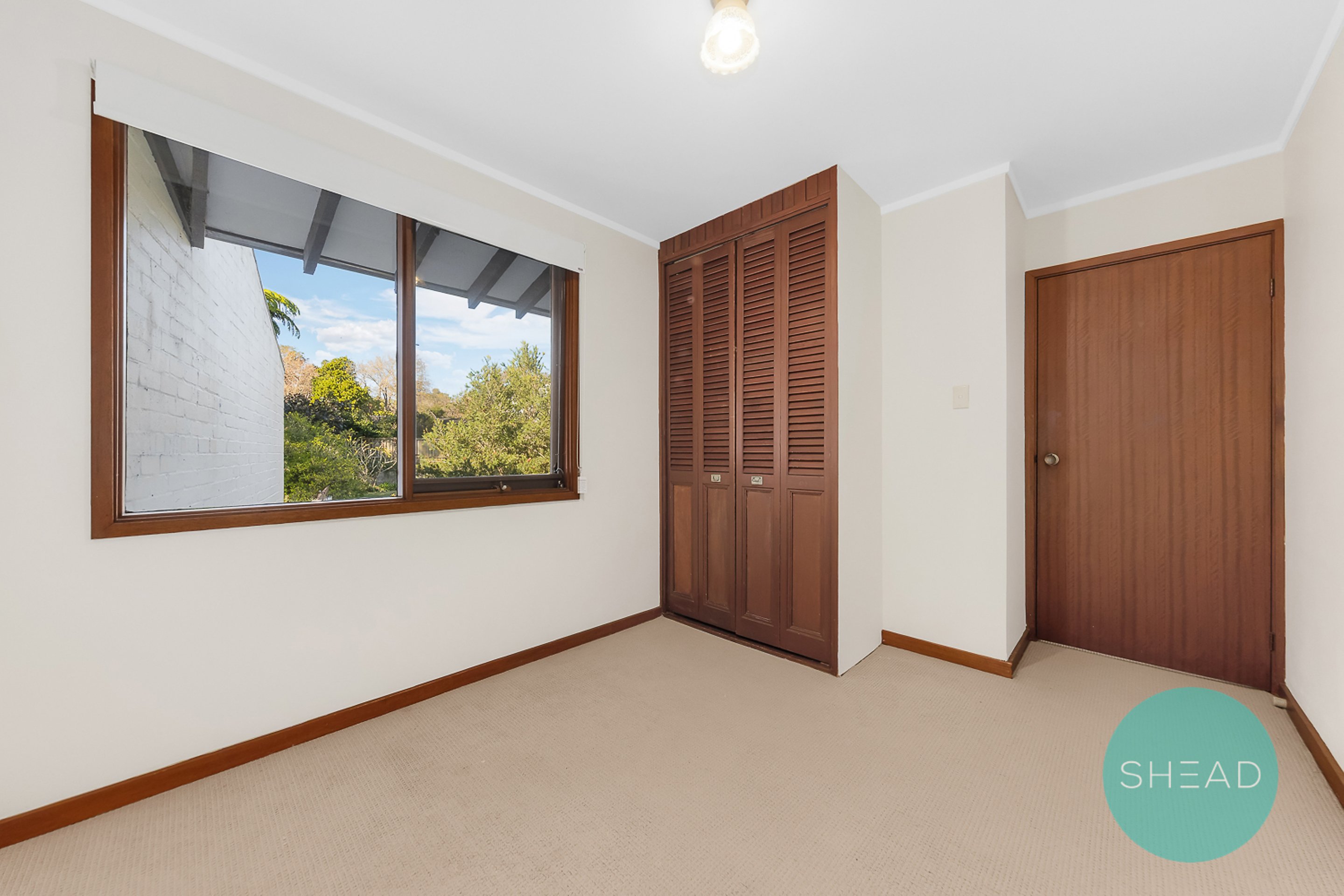 Gordon Leased by Shead Property - image 1