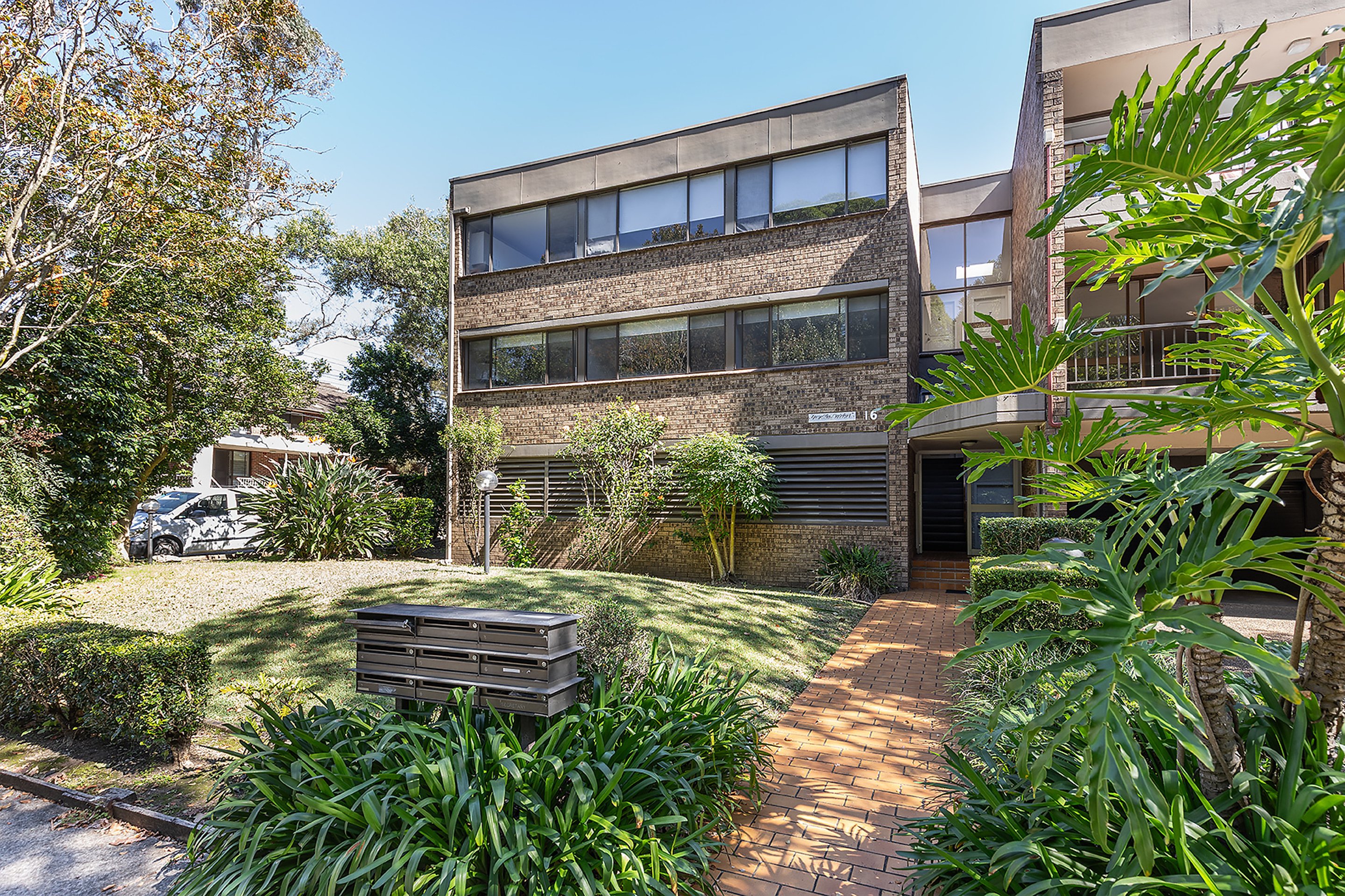 1/16 Whitton Road, Chatswood For Sale by Shead Property - image 1