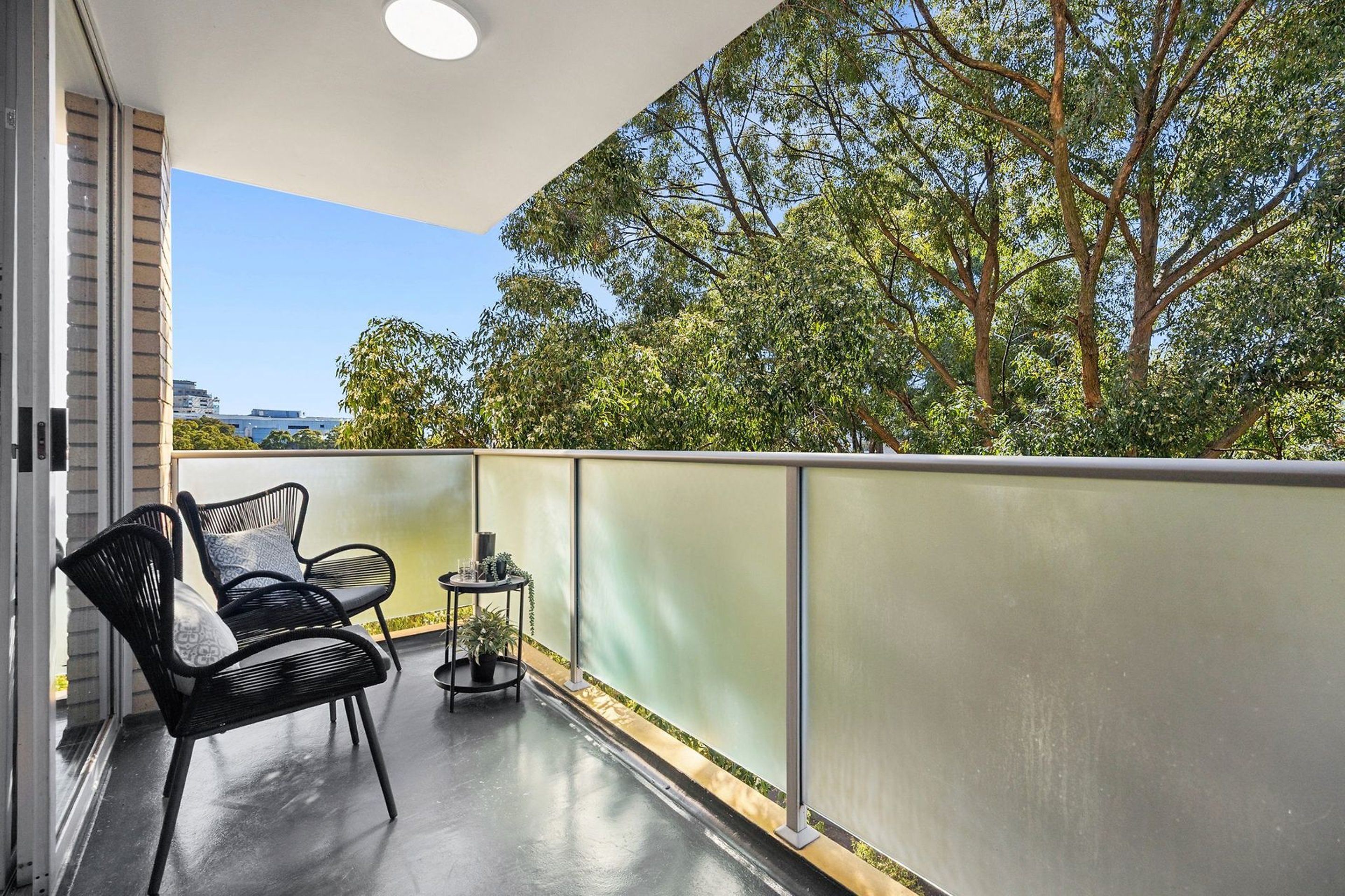 28/43-45  Johnson Street, Chatswood Sold by Shead Property - image 1