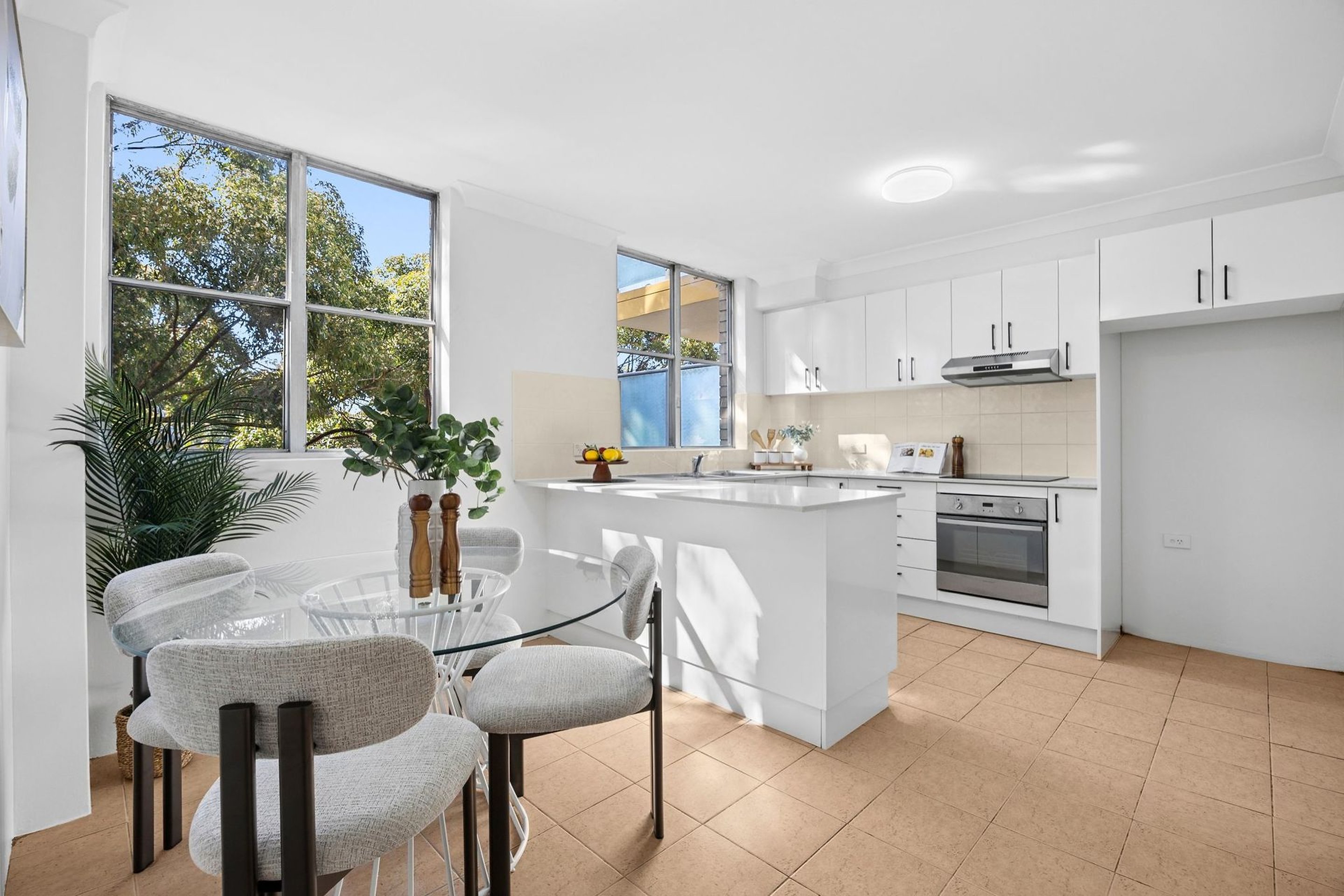 28/43-45  Johnson Street, Chatswood Sold by Shead Property - image 1