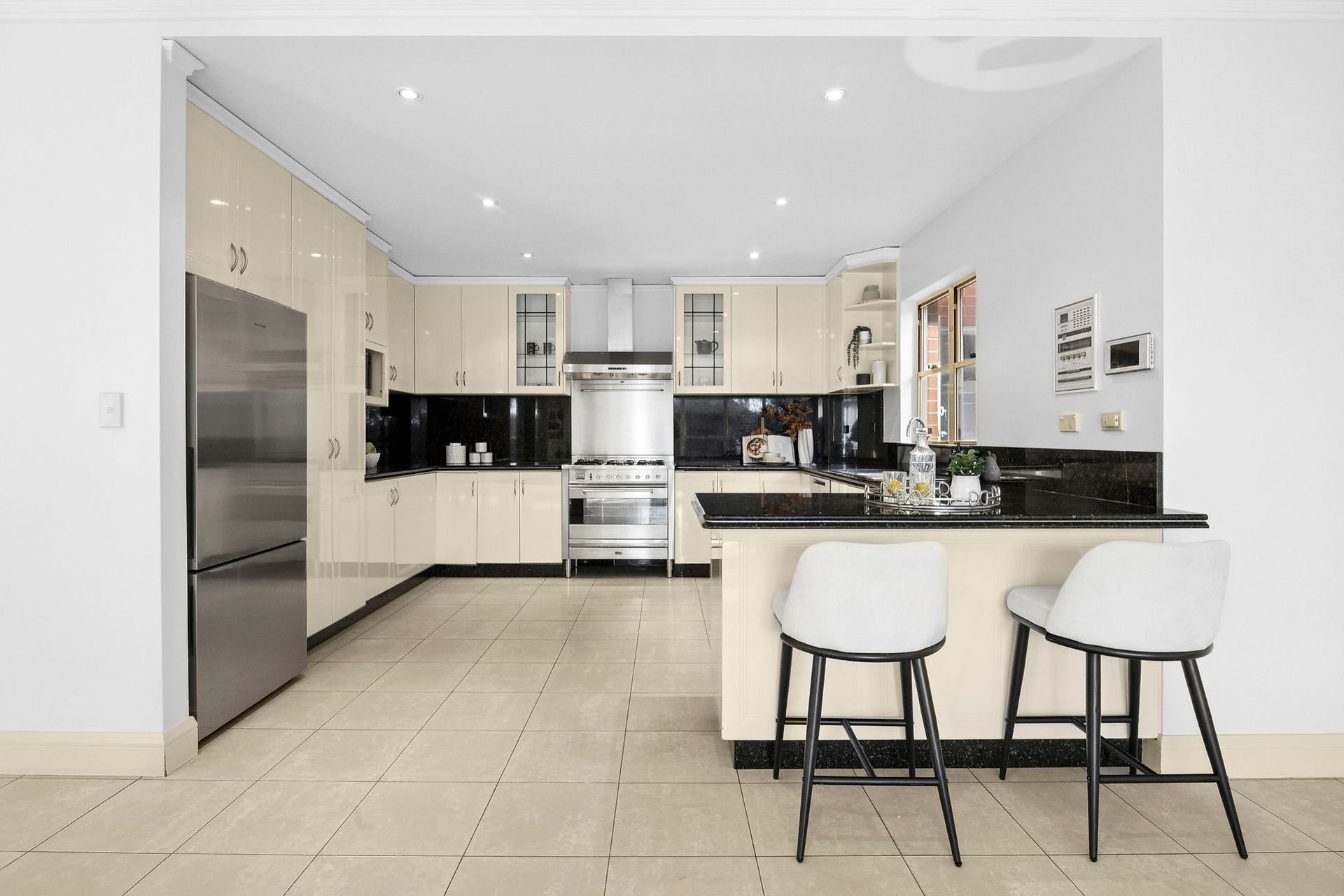 11 Crick Street, Chatswood Sold by Shead Property - image 1