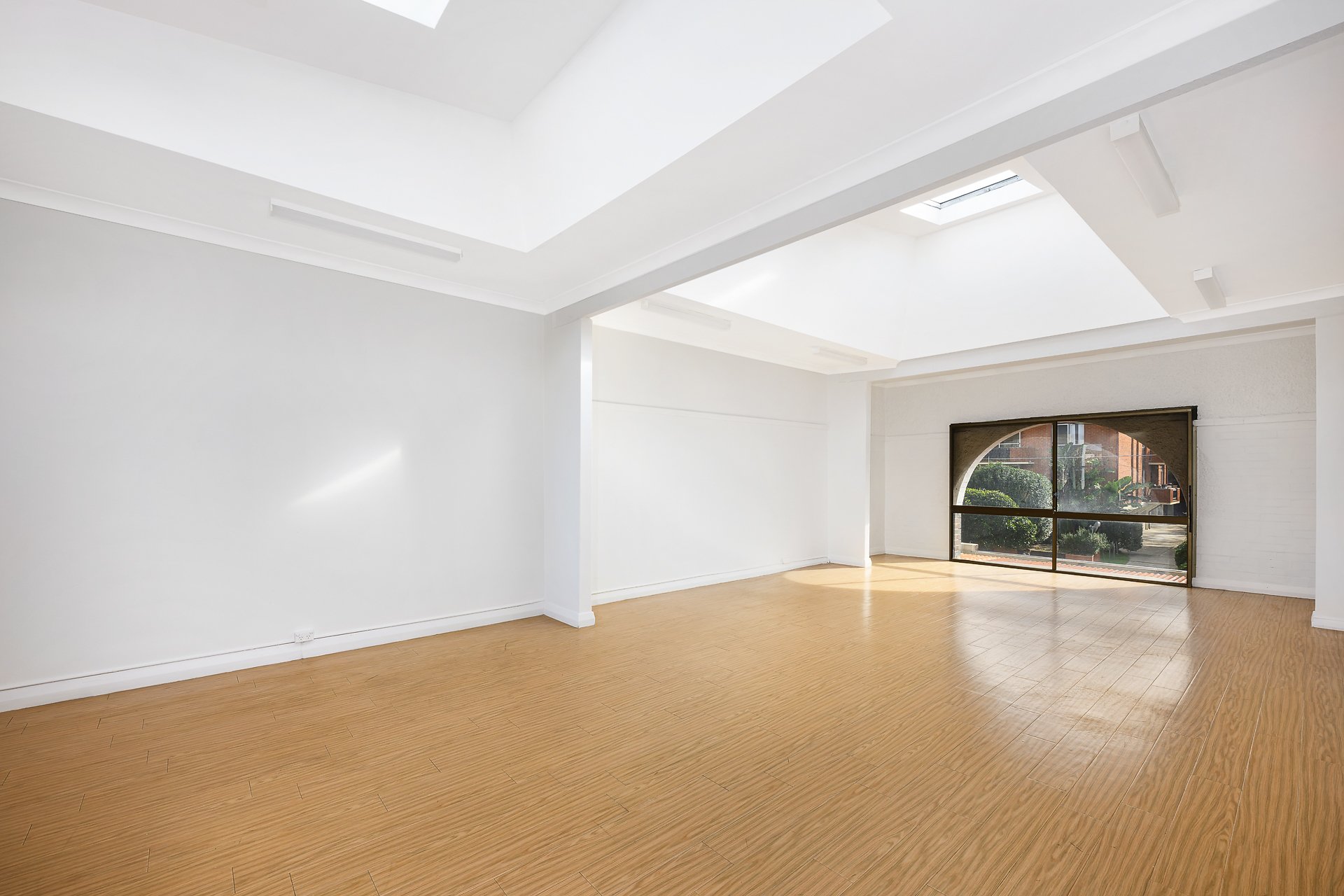 292  Sailors Bay Road, Northbridge For Lease by Shead Property - image 1