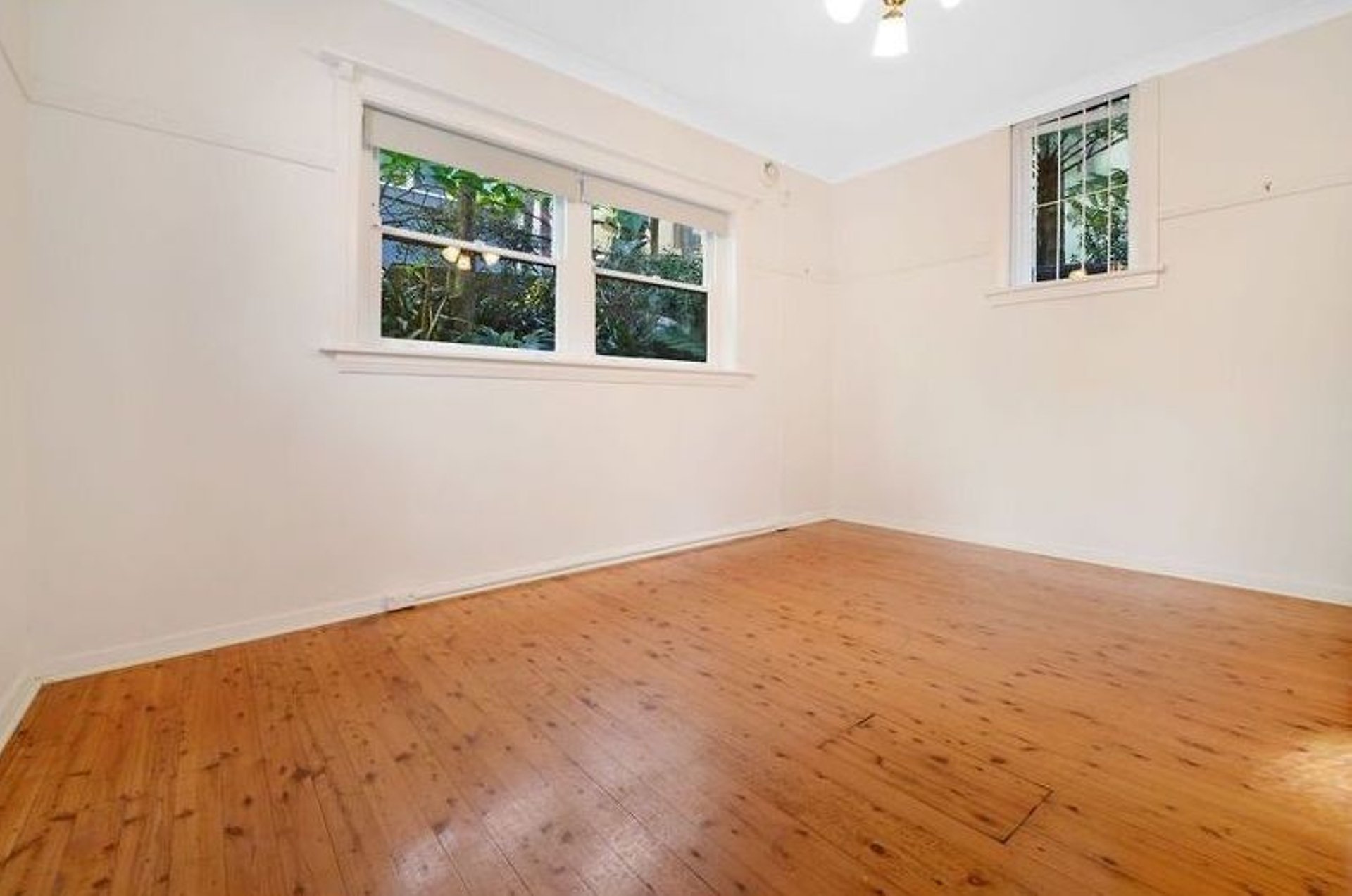 Double Bay Leased by Shead Property - image 1