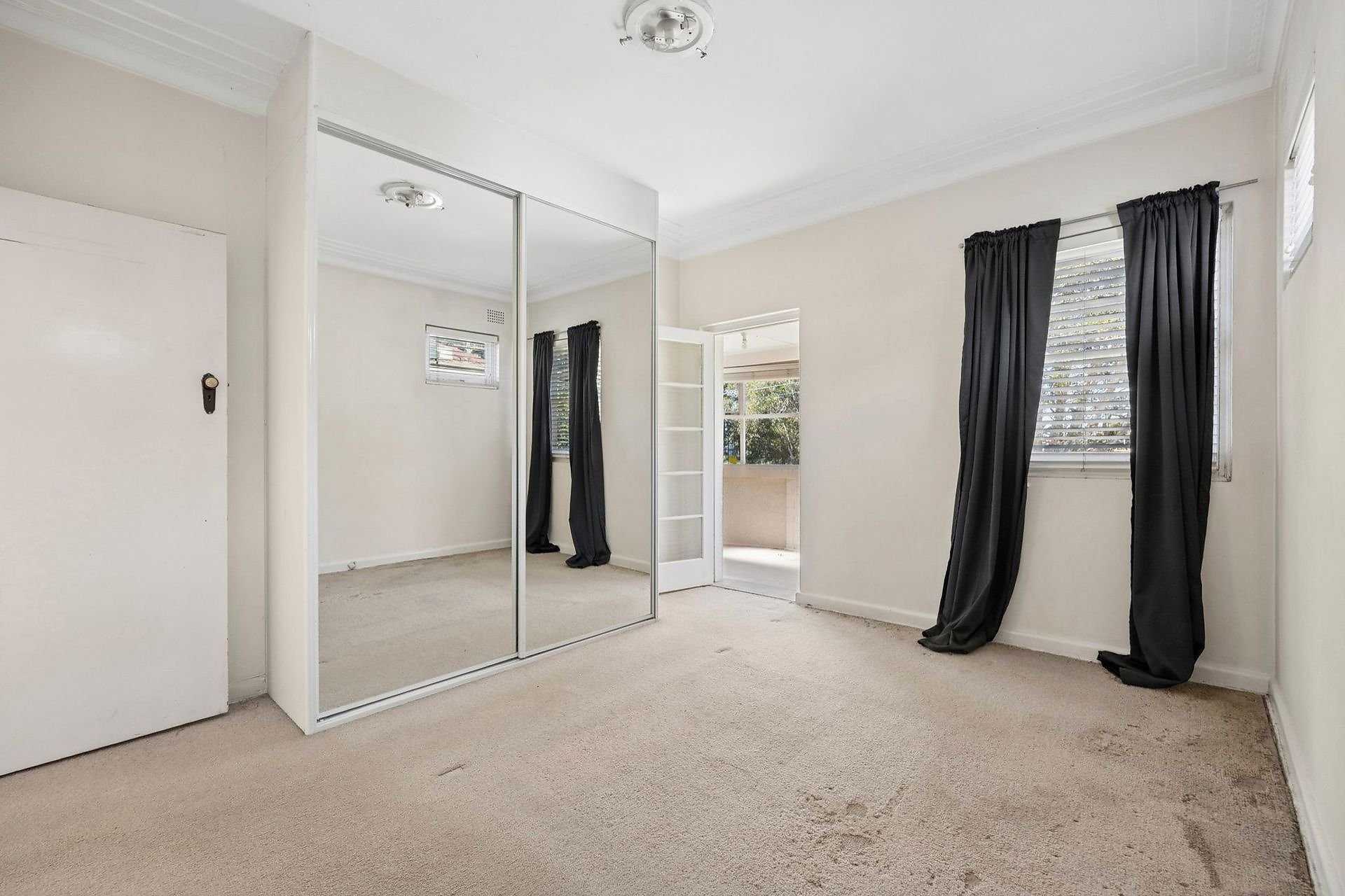 64 Alpha Road, Willoughby Sold by Shead Property - image 1
