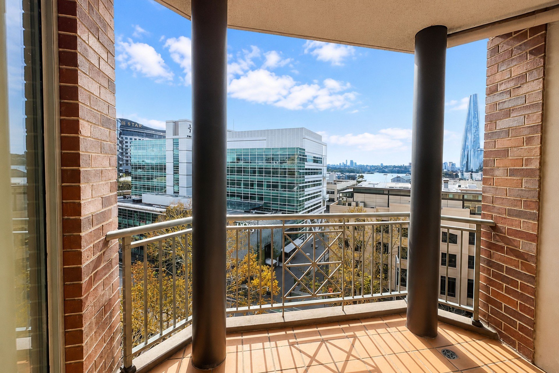 Pyrmont Leased by Shead Property - image 1