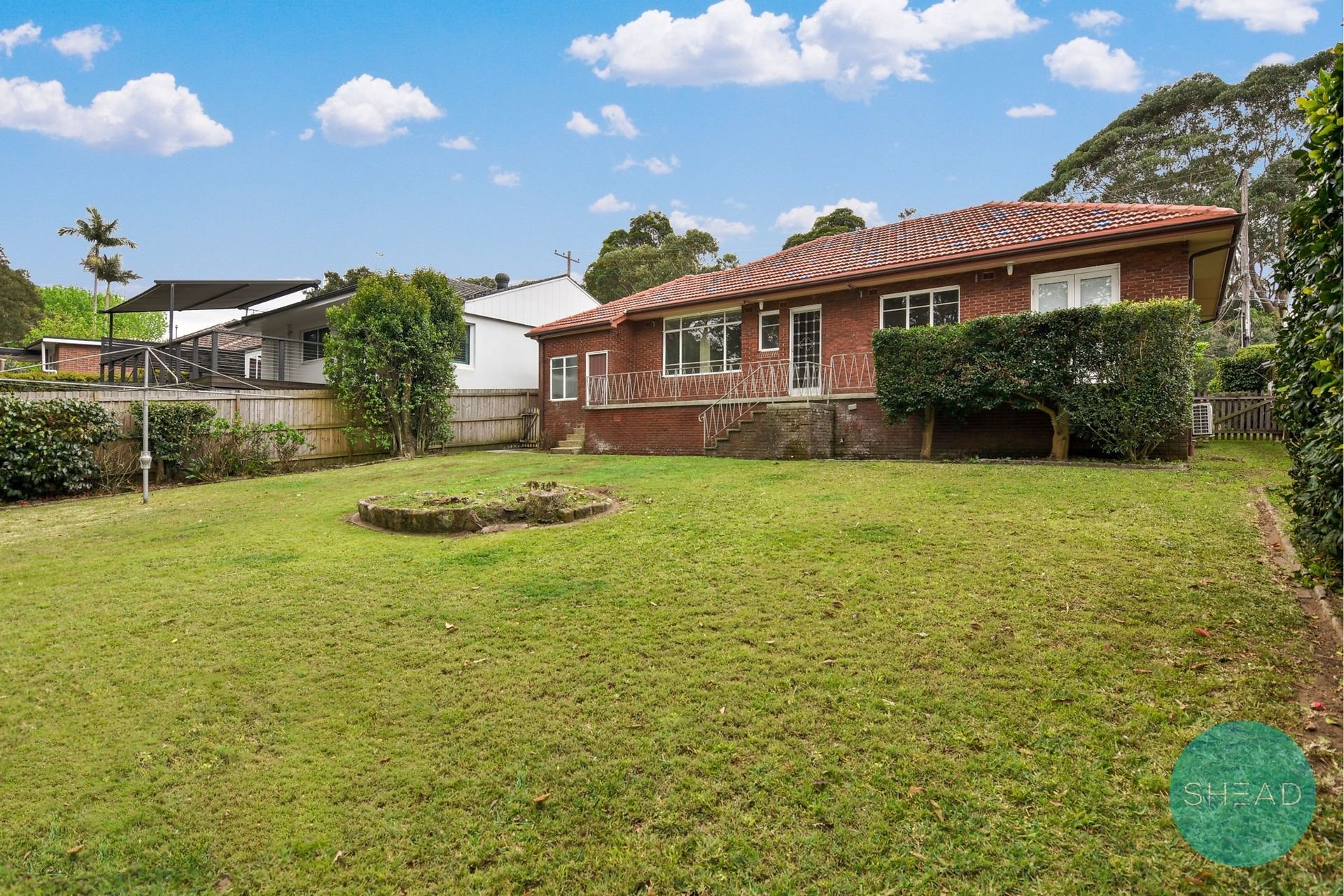 Castle Cove Leased by Shead Property - image 1