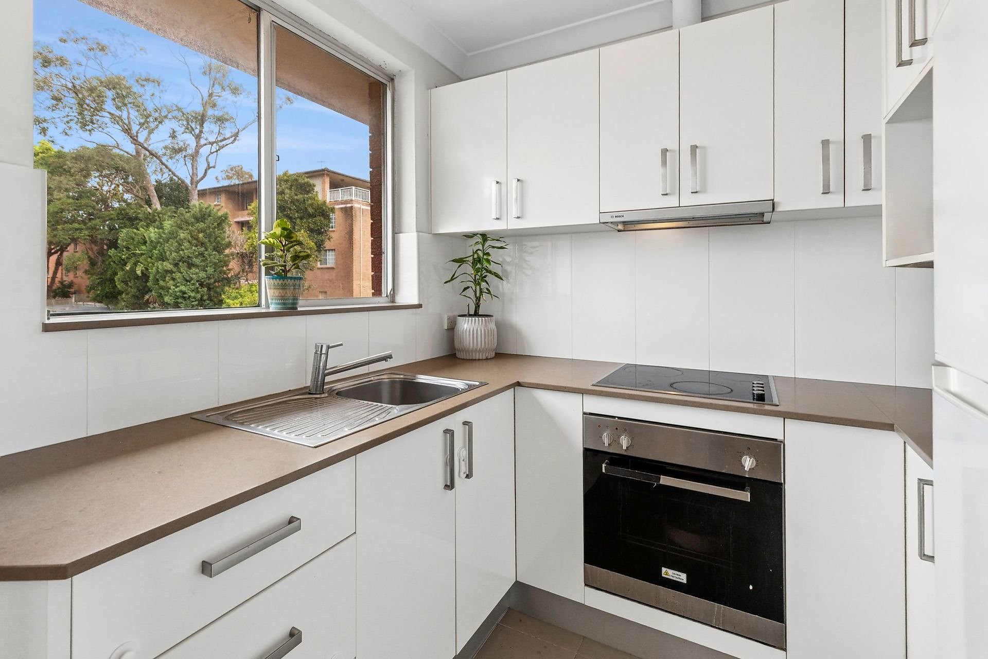 6 Villiers Street, Kensington Auction by Shead Property - image 1