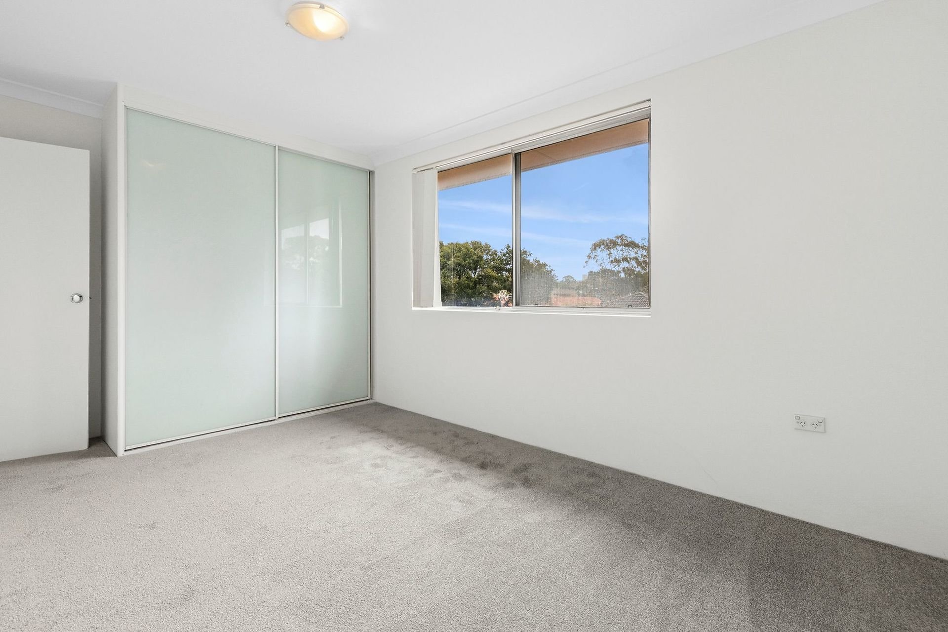 6 Villiers Street, Kensington Auction by Shead Property - image 1