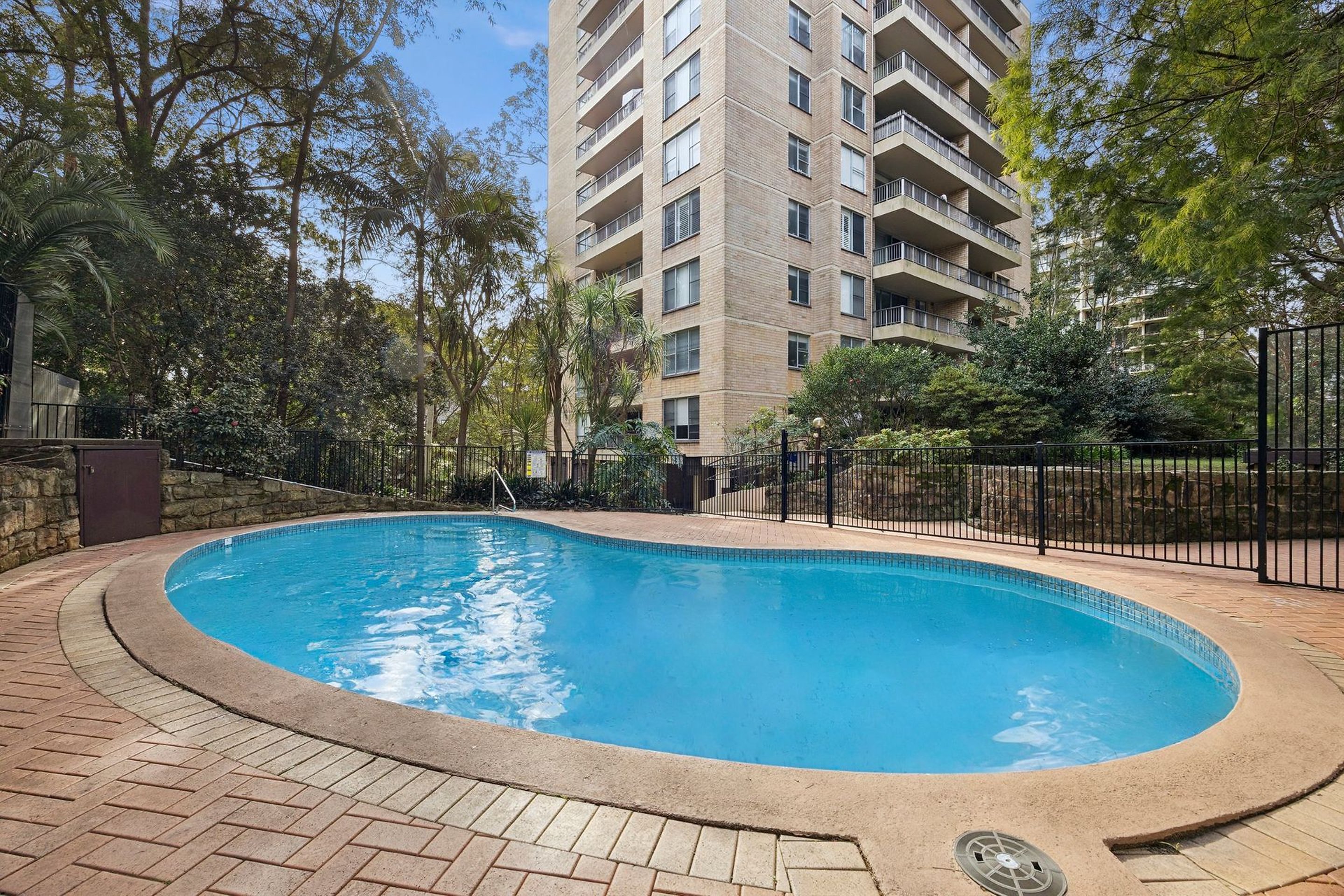 206/4 Francis Road, Artarmon Auction by Shead Property - image 1