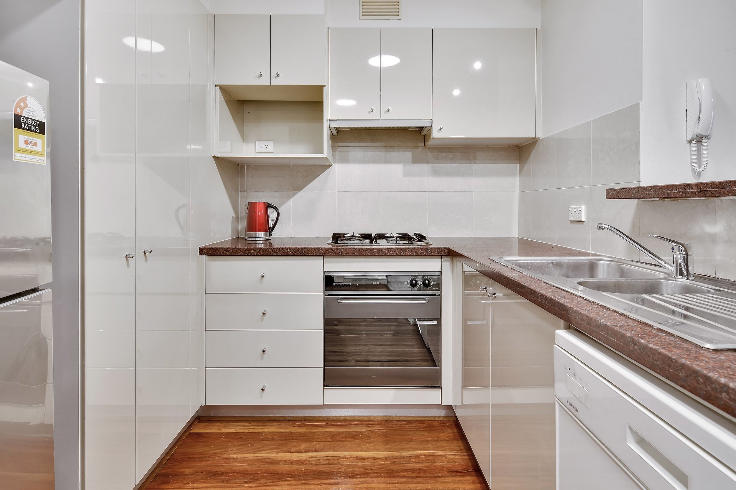 Chatswood Leased by Shead Property - image 1