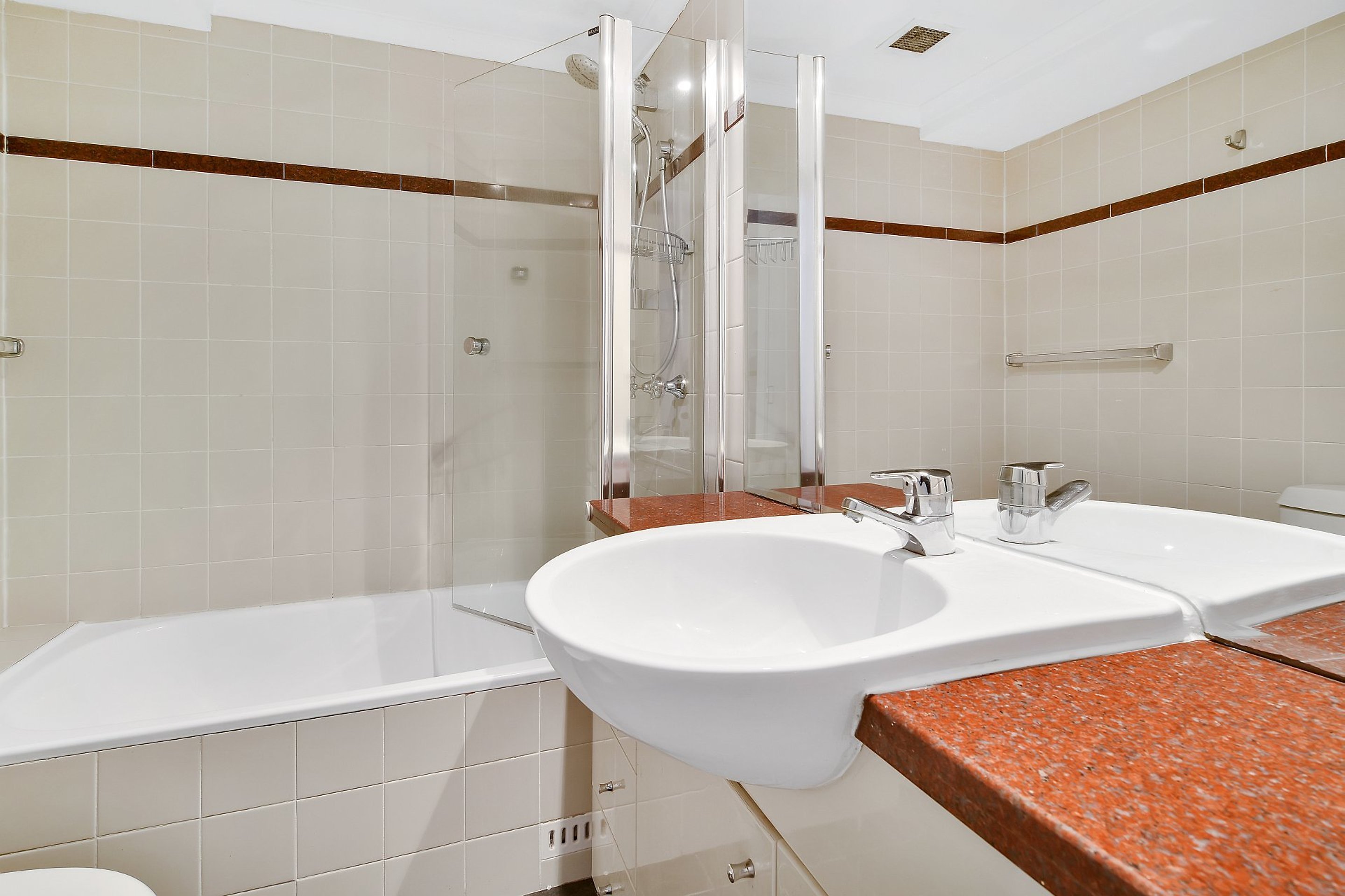 Chatswood Leased by Shead Property - image 1