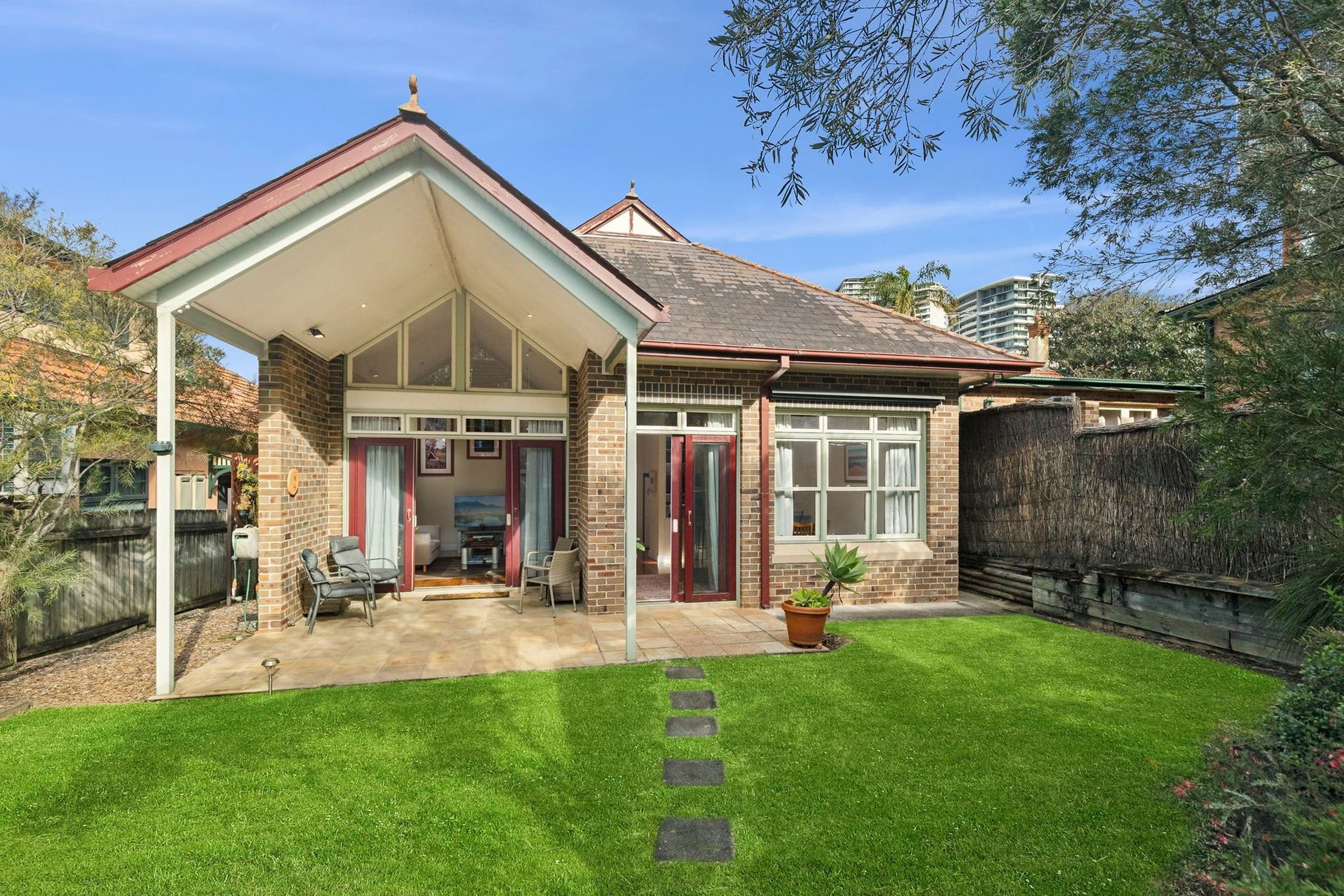 21 Violet Street, Chatswood For Sale by Shead Property - image 1