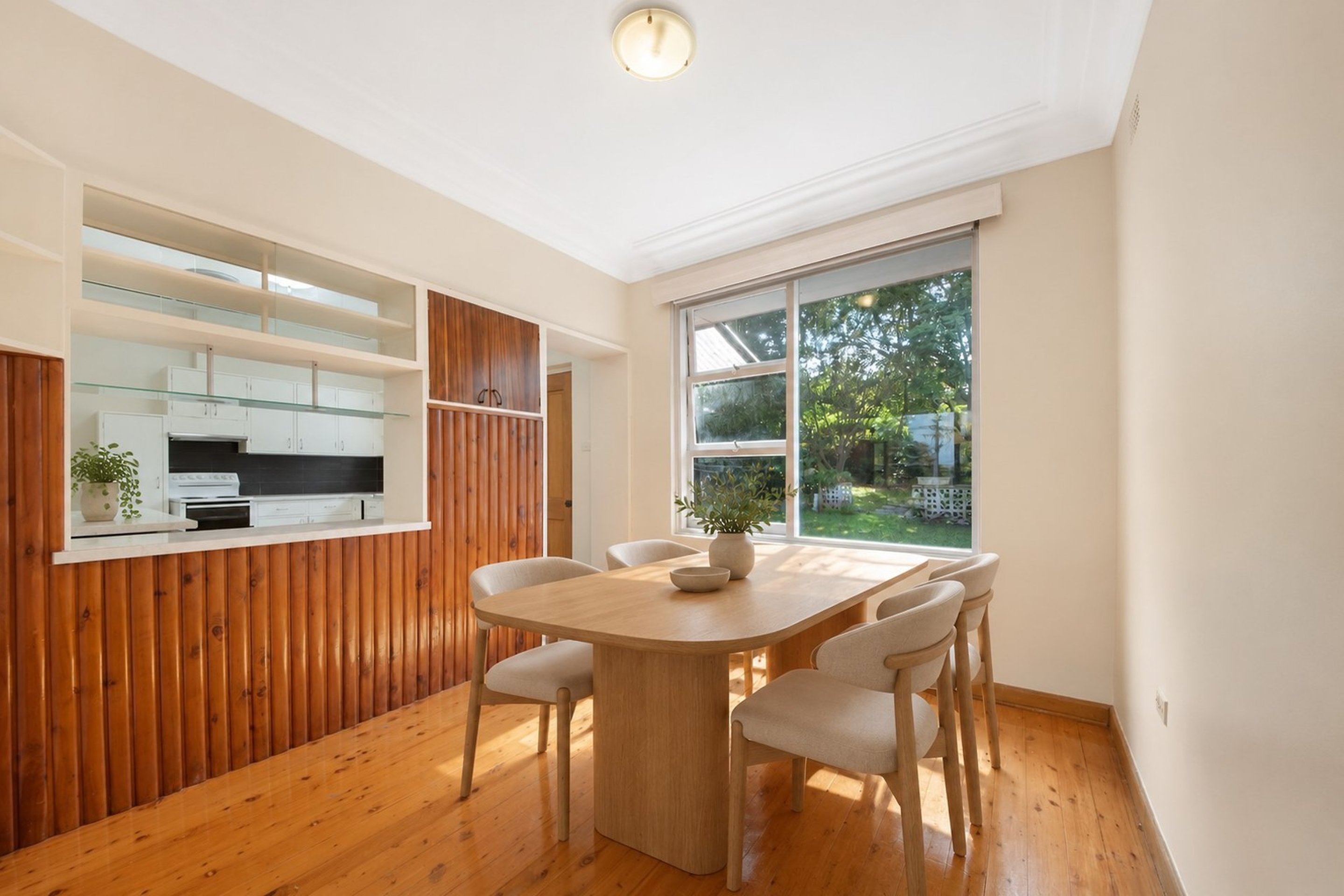 Riverview Leased by Shead Property - image 1