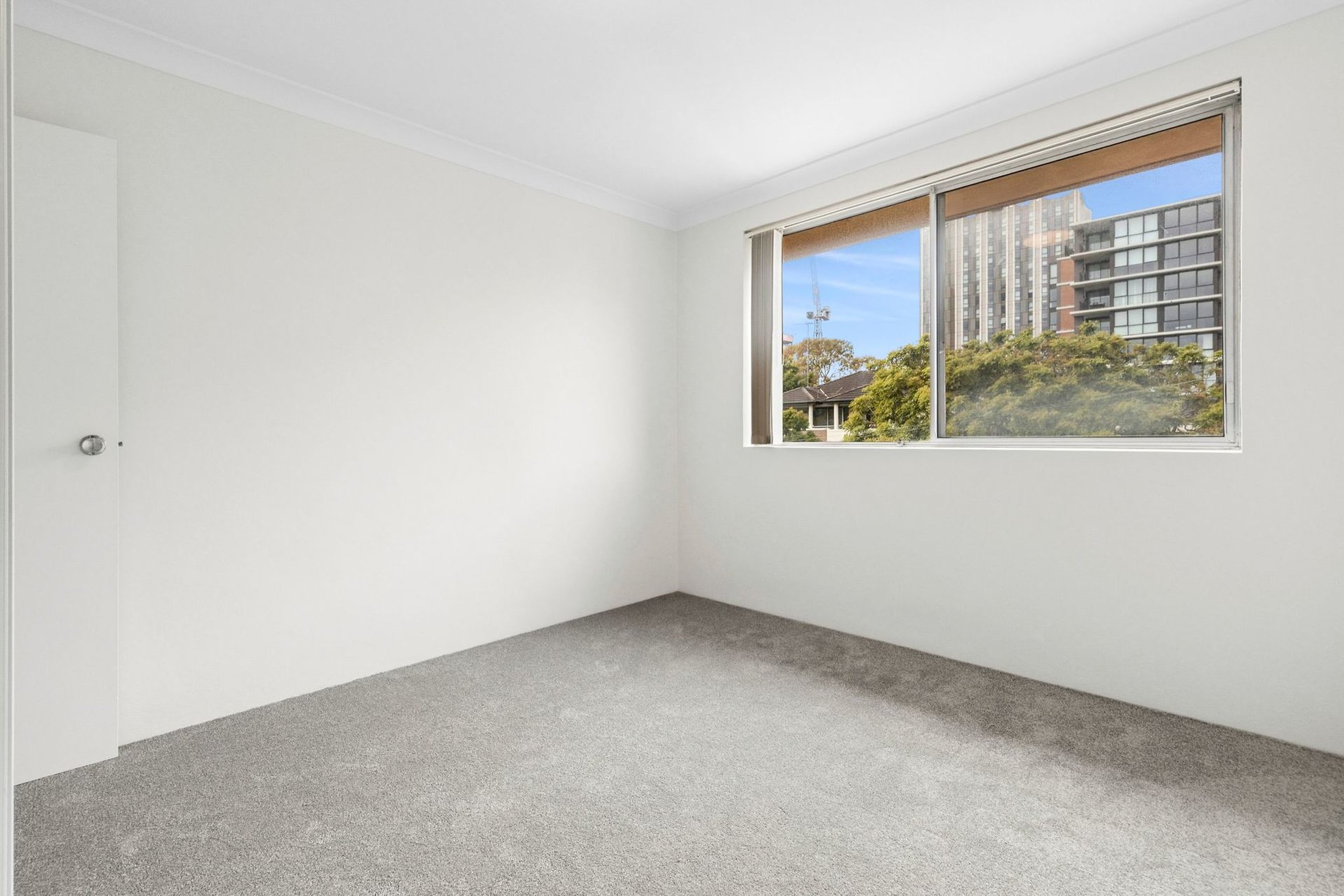 6 Villiers Street, Kensington Auction by Shead Property - image 1