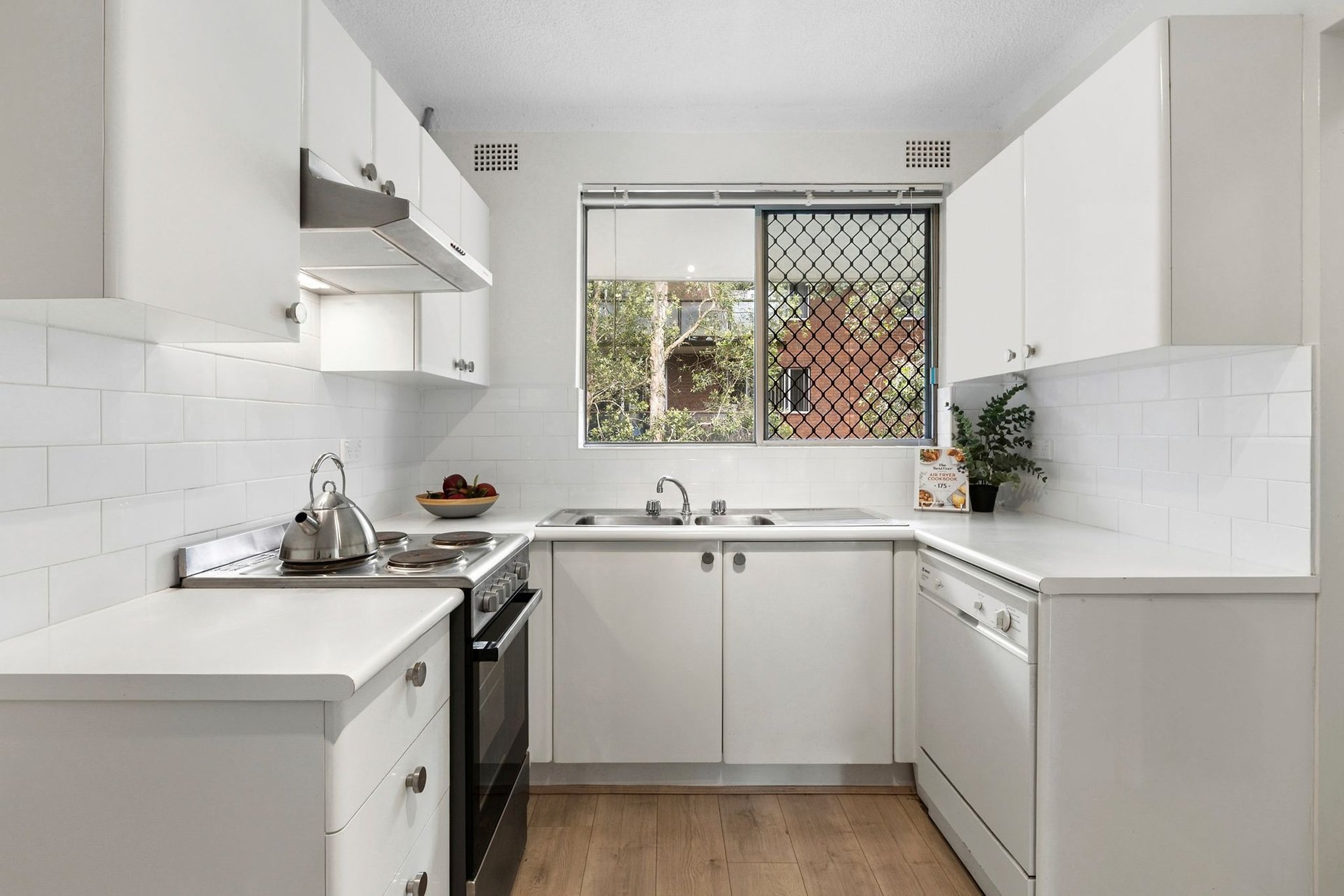 6/8-10 Brand Street, Artarmon Auction by Shead Property - image 1