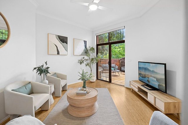 5/1C Christie Street, Wollstonecraft Auction by Shead Property