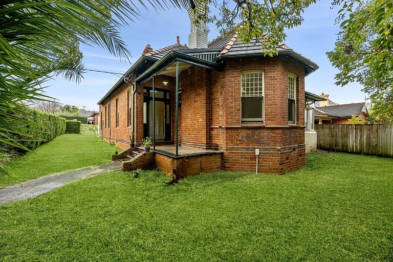 25 Daisy Street, Chatswood For Sale by Shead Property